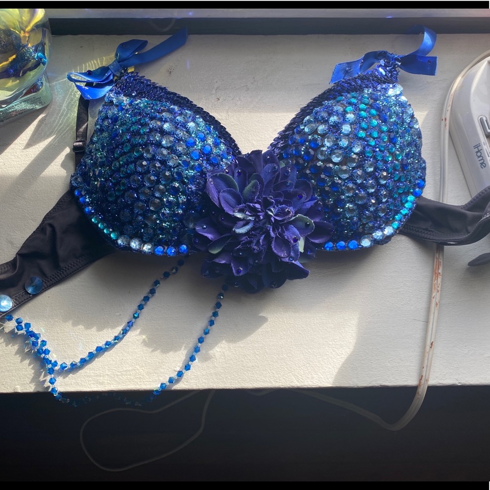 EDC Rave Top